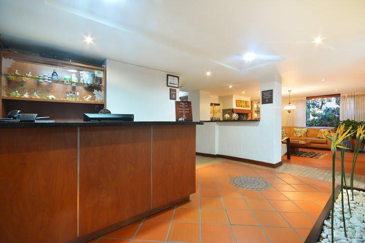 La Campana Hotel Boutique Medellin Exterior photo